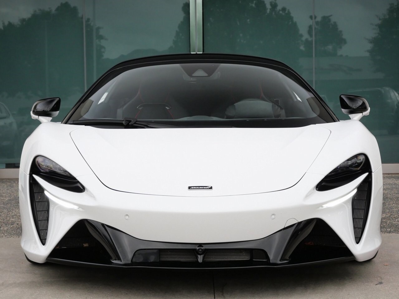 2024 Mclaren ARTURA photo 2