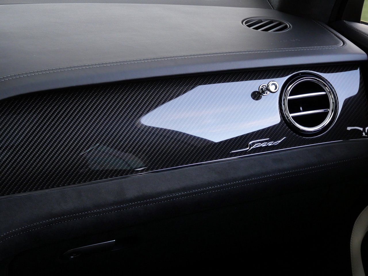 2026 Bentley Bentayga Speed - Photo 20