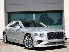 2025 Bentley Flying Spur Mulliner Sedan