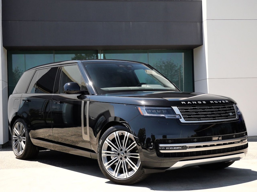 Used 2025 Land Rover Range Rover SE SUV