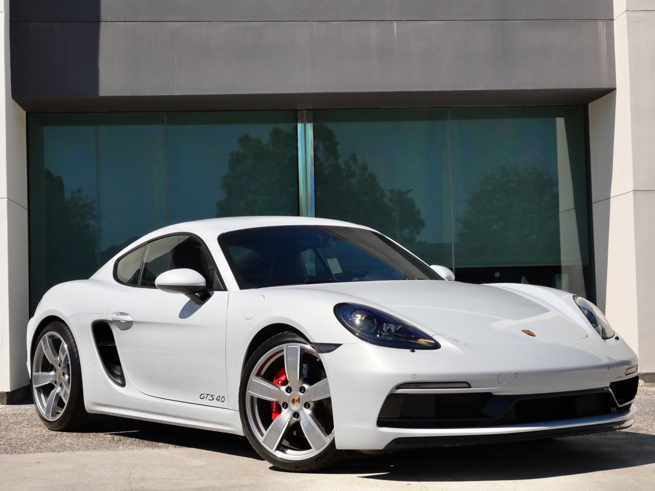 2025 Porsche 718