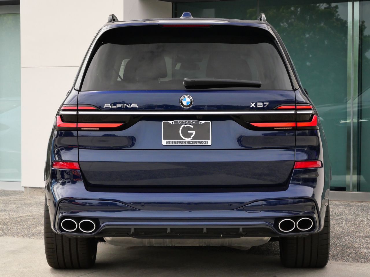 2024 BMW X7 Alpina XB7 photo 4