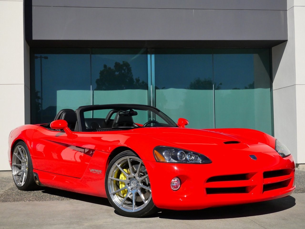 2003 Dodge Viper SRT-10