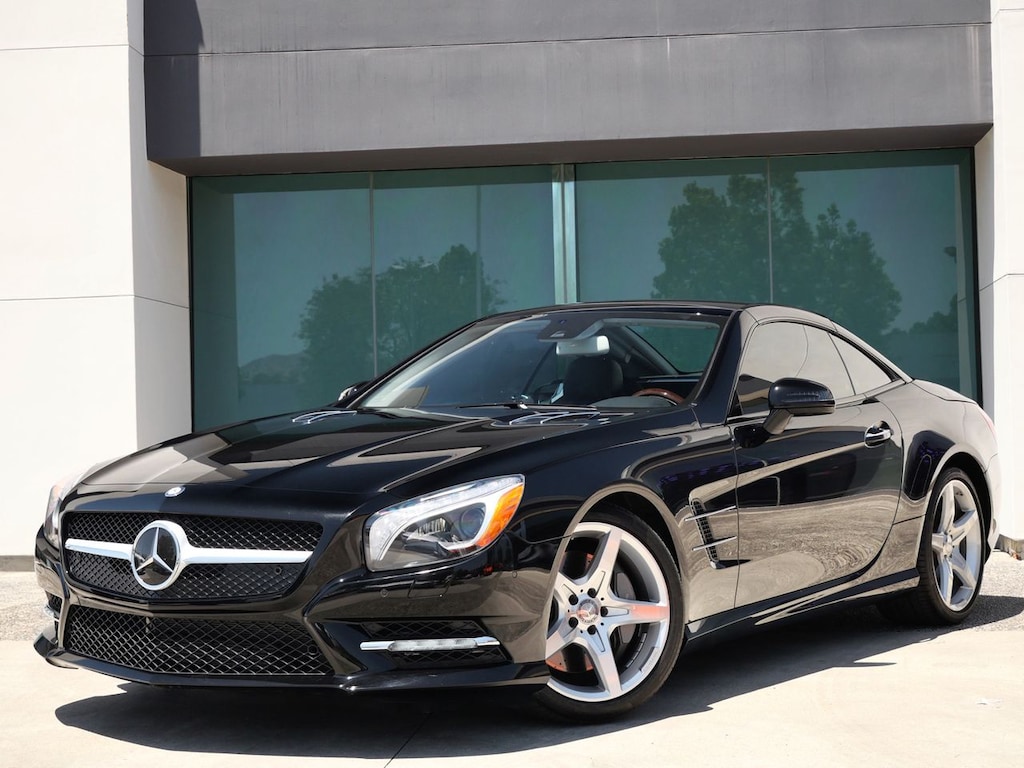 Used 2013 Mercedes-Benz SL 550 . Convertible