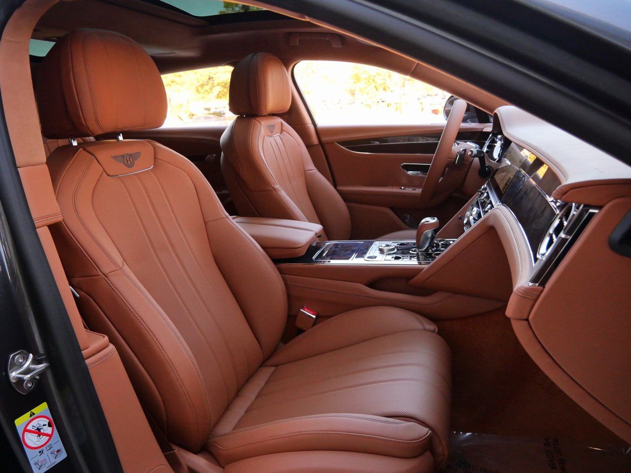 2026 Bentley Flying Spur - Photo 25