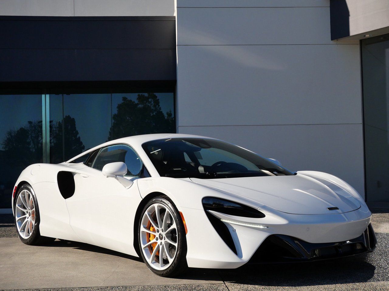 2026 McLaren Artura