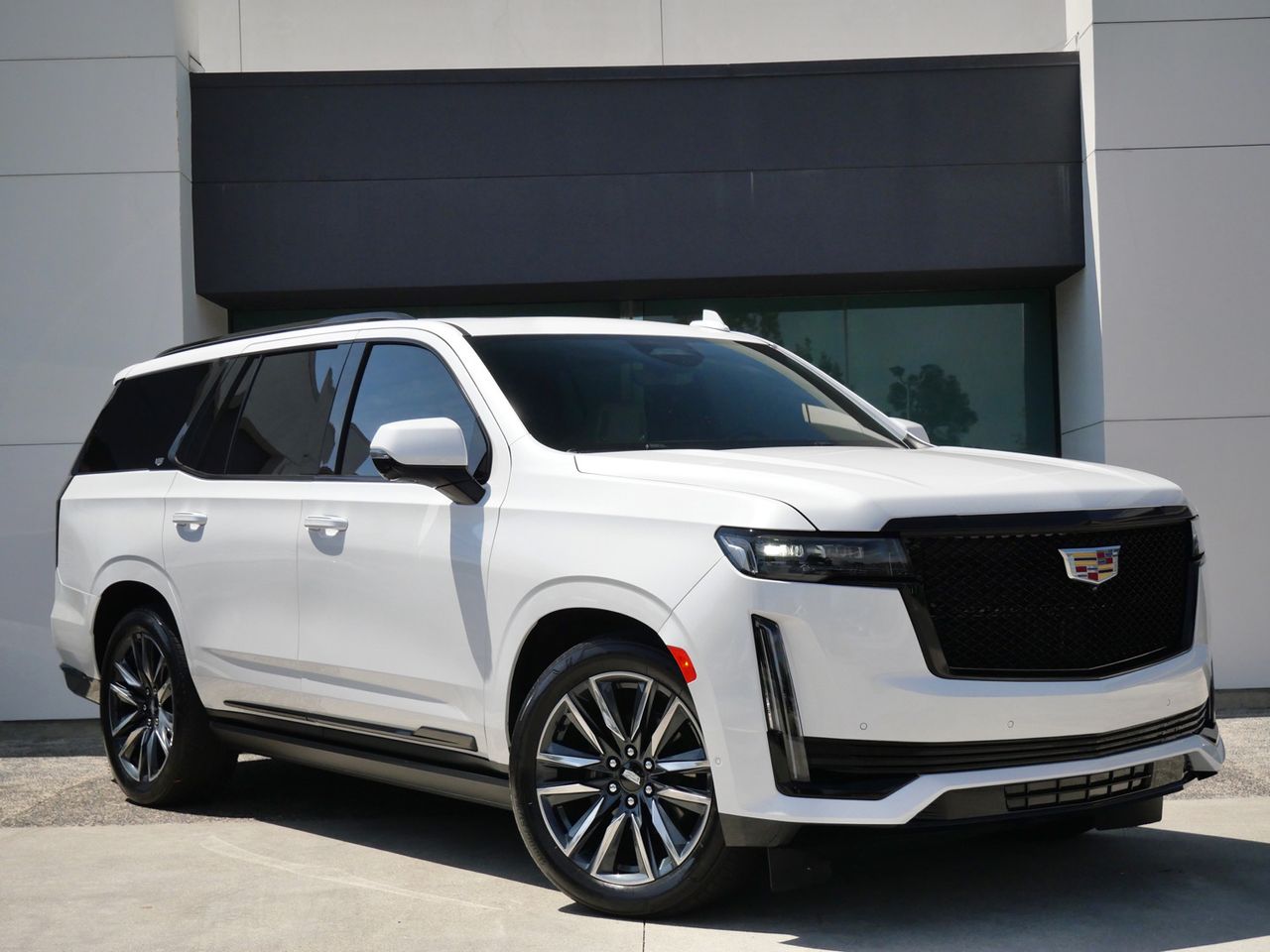 2023 Cadillac Escalade Sport