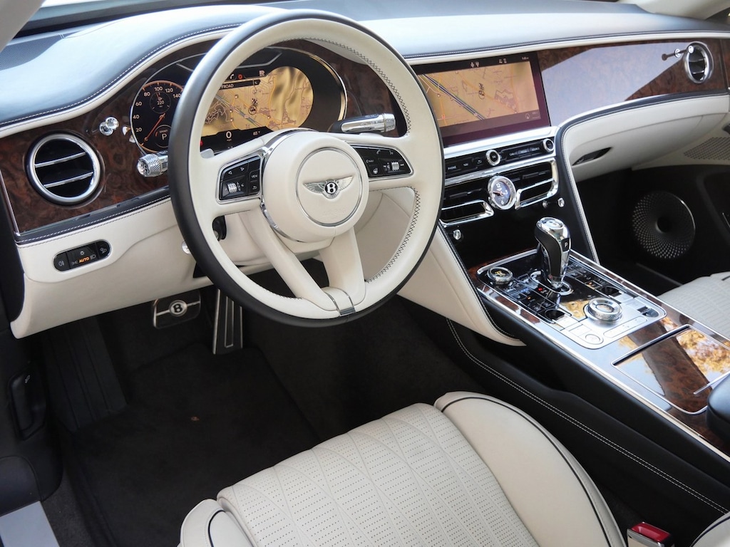 Certified 2022 Bentley Flying Spur V8 Sedan