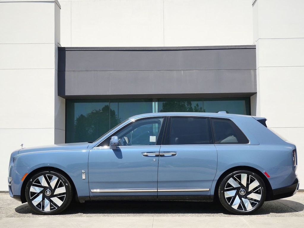 New 2027 Rolls-Royce Cullinan SUV