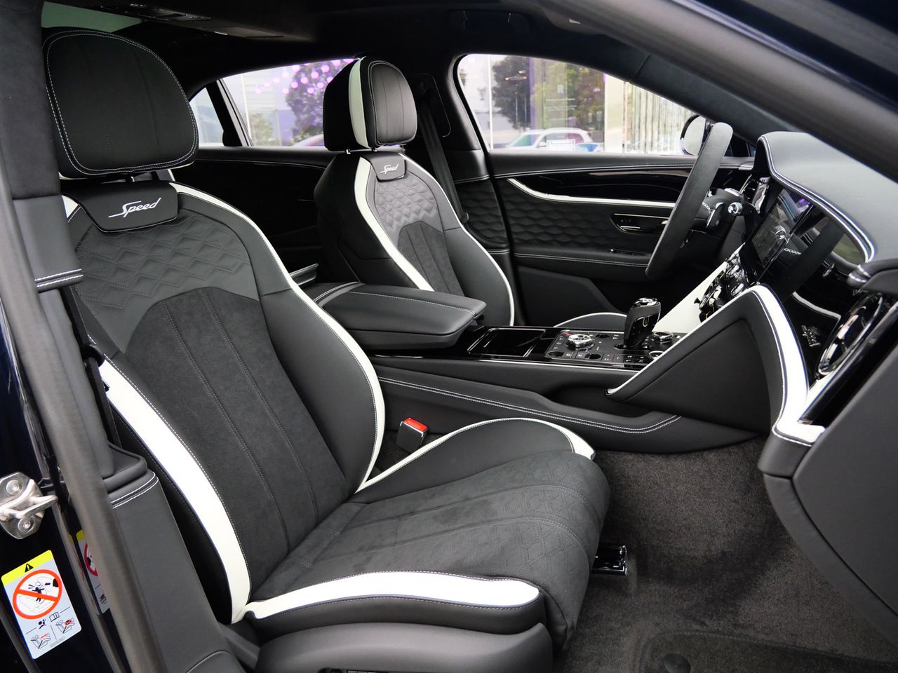2025 Bentley Flying Spur Speed - Photo 30