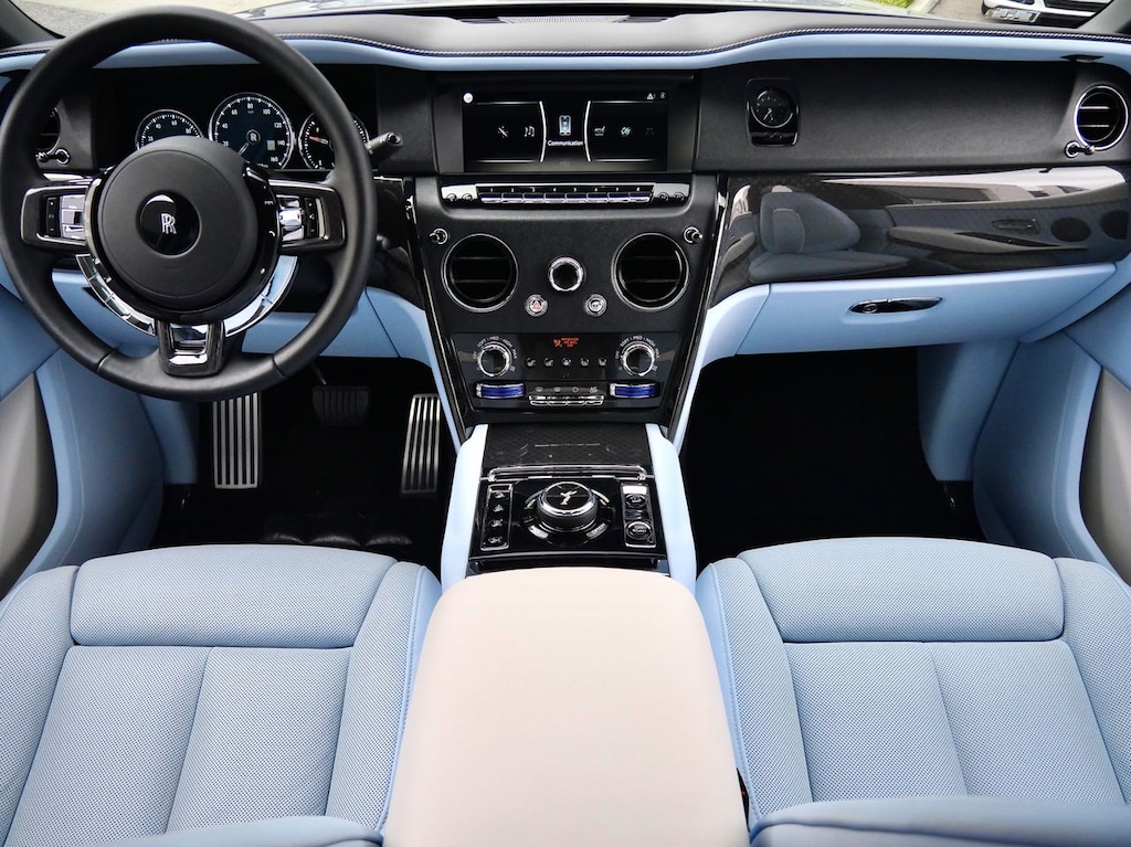 Certified 2023 Rolls-Royce Black Badge Cullinan . SUV