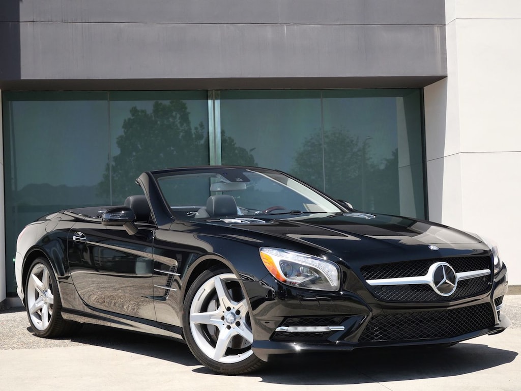 Used 2013 Mercedes-Benz SL 550 . Convertible
