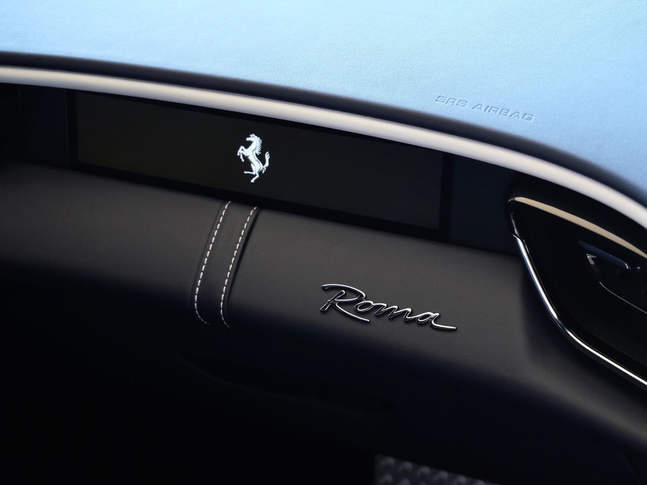 2022 Ferrari Roma Base - Photo 20