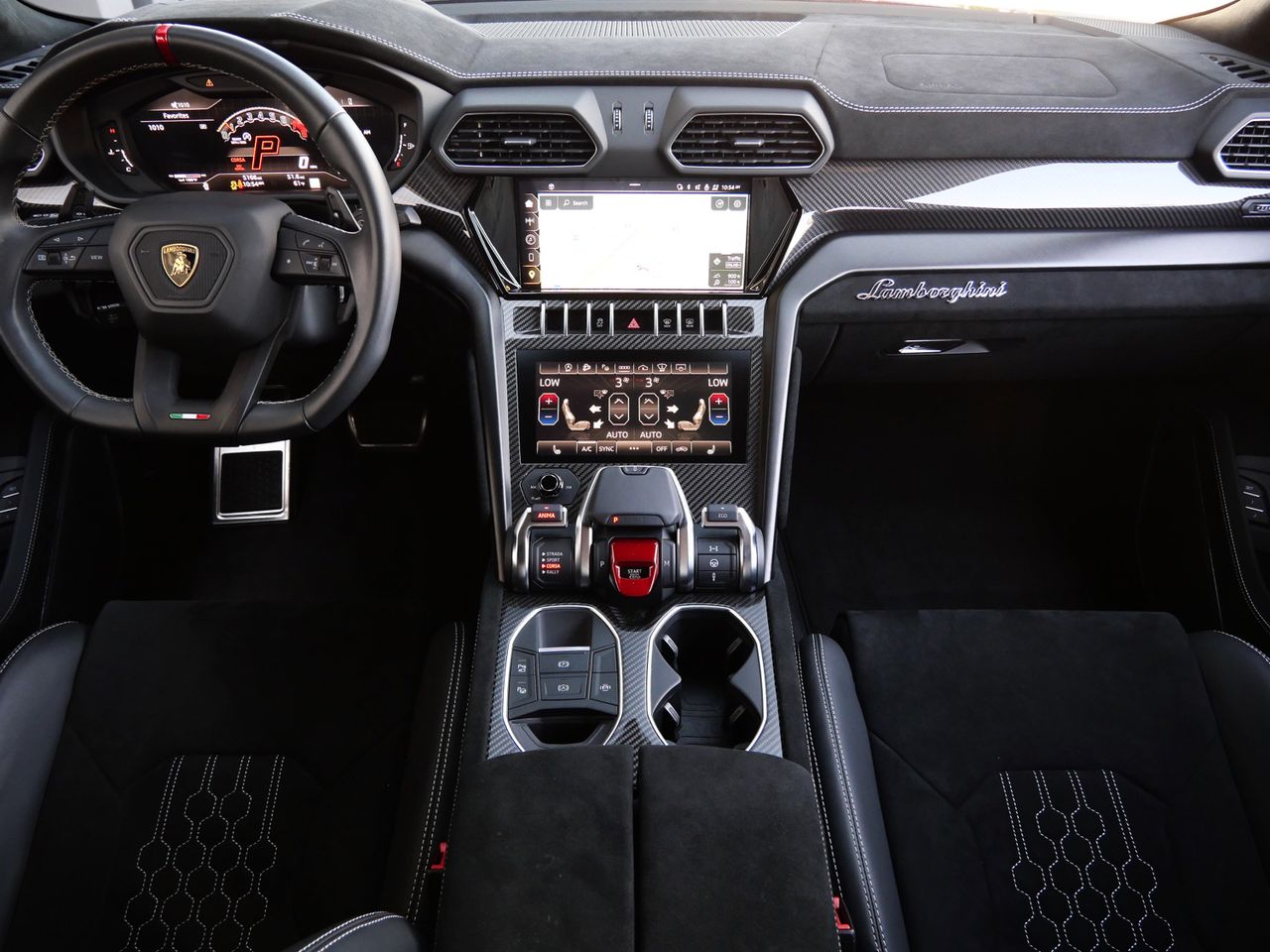 2024 Lamborghini Urus Performante photo 6