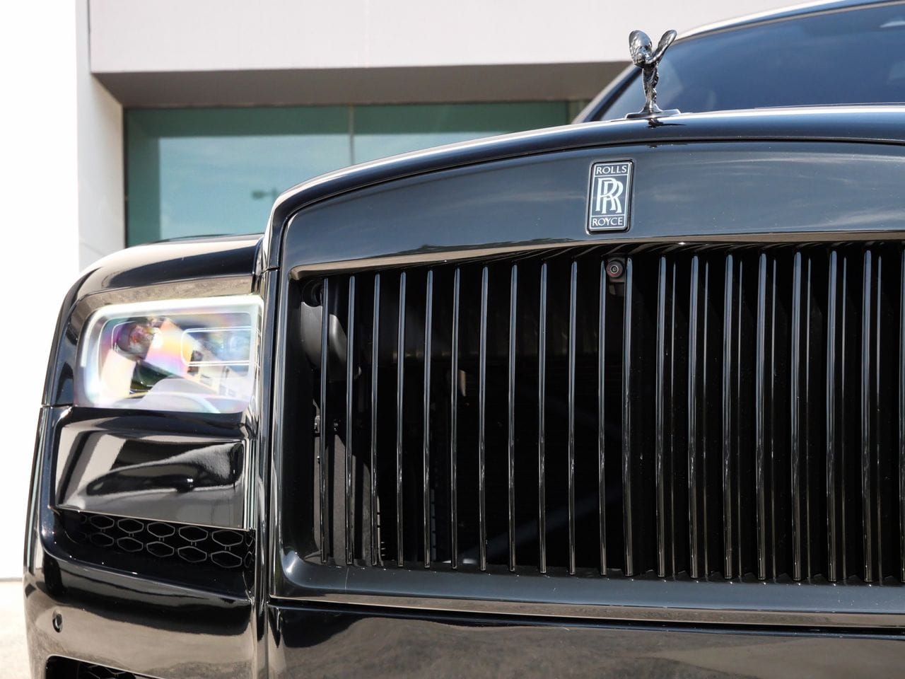 2023 Rolls-Royce Cullinan Black Badge - Photo 7