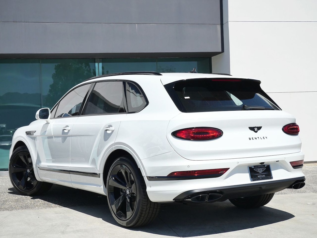 New 2026 Bentley Bentayga V8