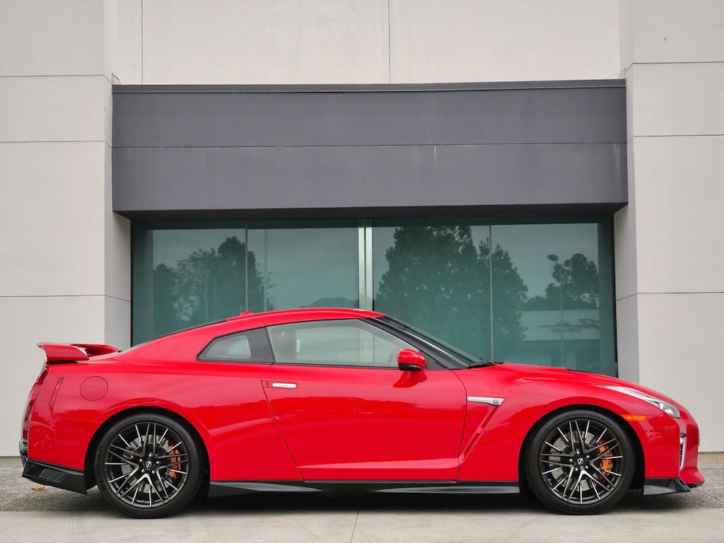Used 2023 Nissan GT-R Premium Coupe
