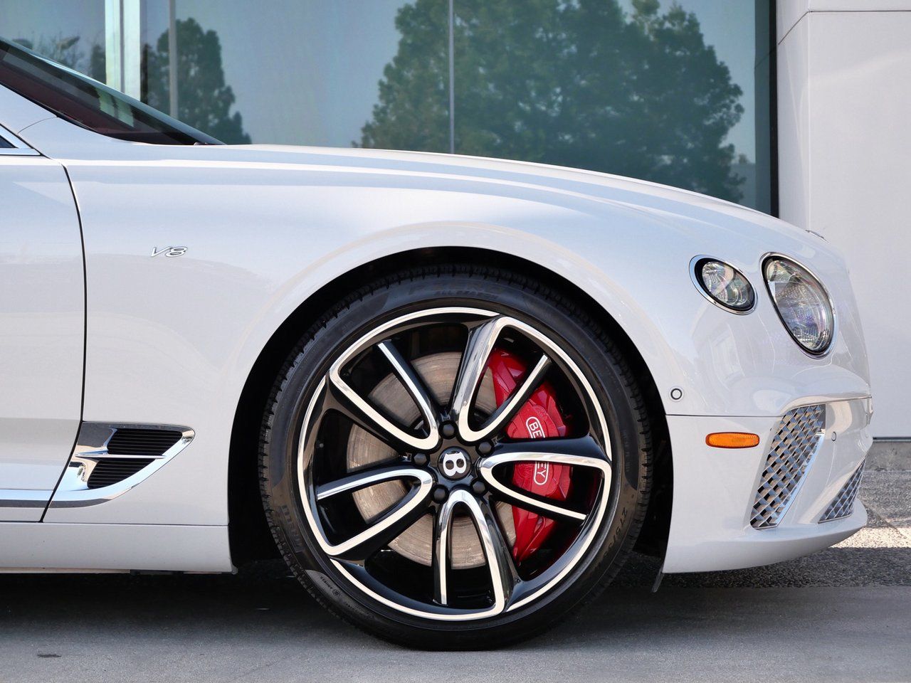 2021 Bentley Continental GT V8 photo 6