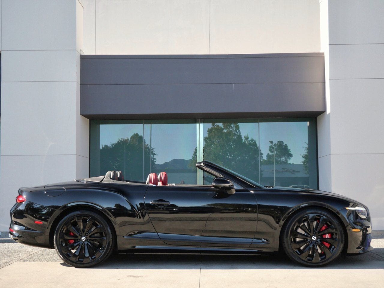 2026 Bentley Continental GTC Azure - Photo 5