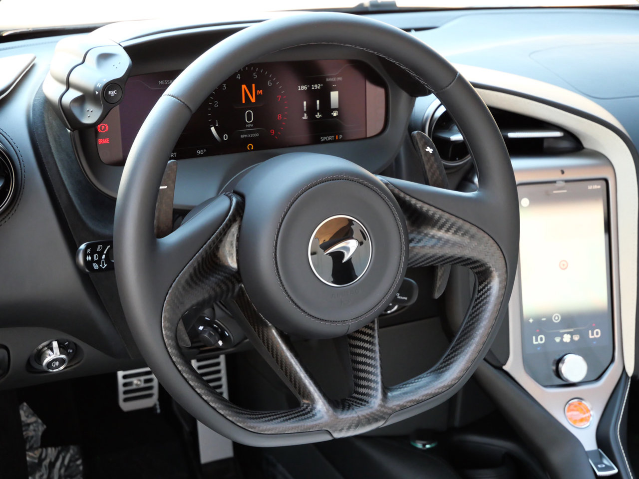 2027 McLaren 750S Base - Photo 9