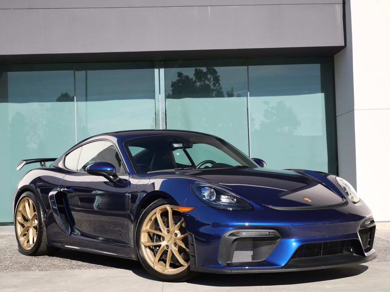 2022 Porsche 718 GT4