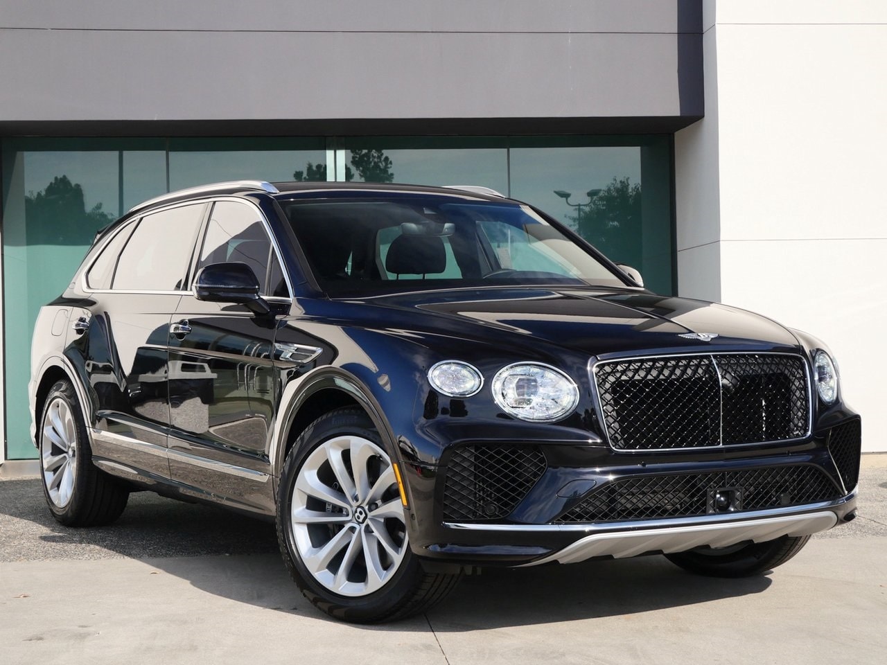 2024 Bentley Bentayga EWB