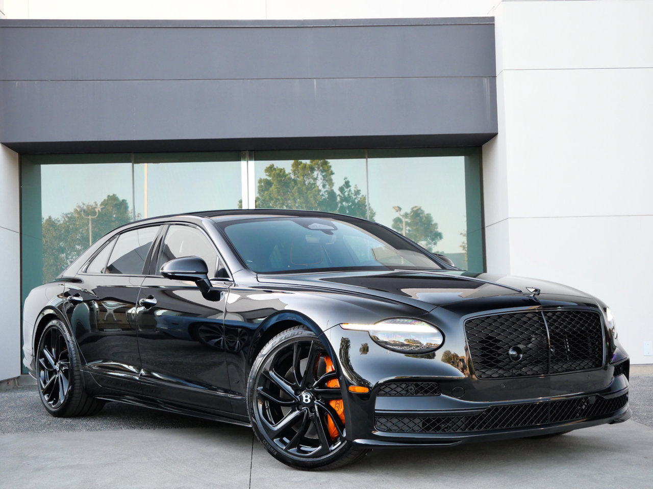 2027 Bentley Flying Spur S Sedan