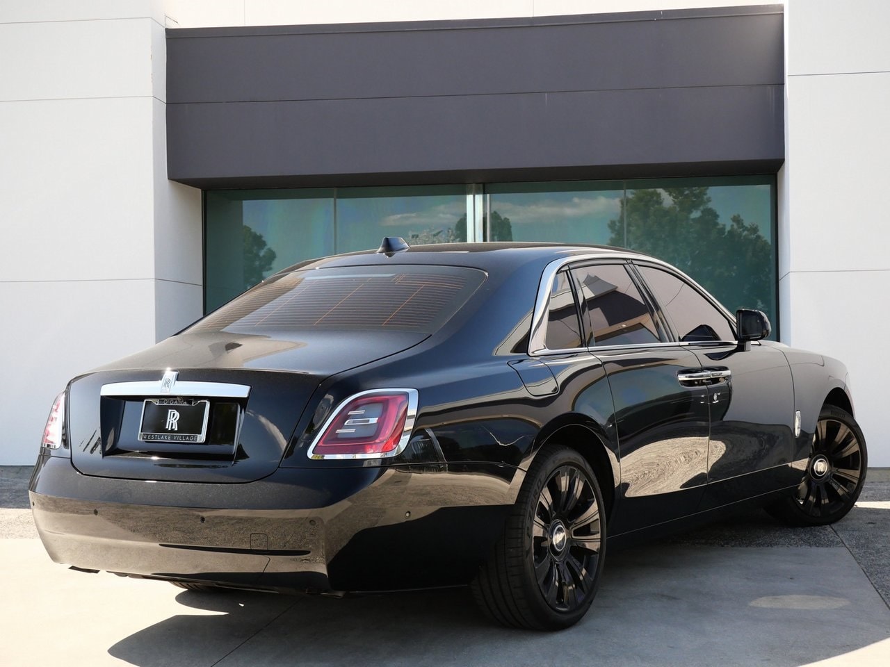 Certified 2024 Rolls-Royce Ghost Base with VIN SCATV0C09RU227033 for sale in Thousand Oaks, CA