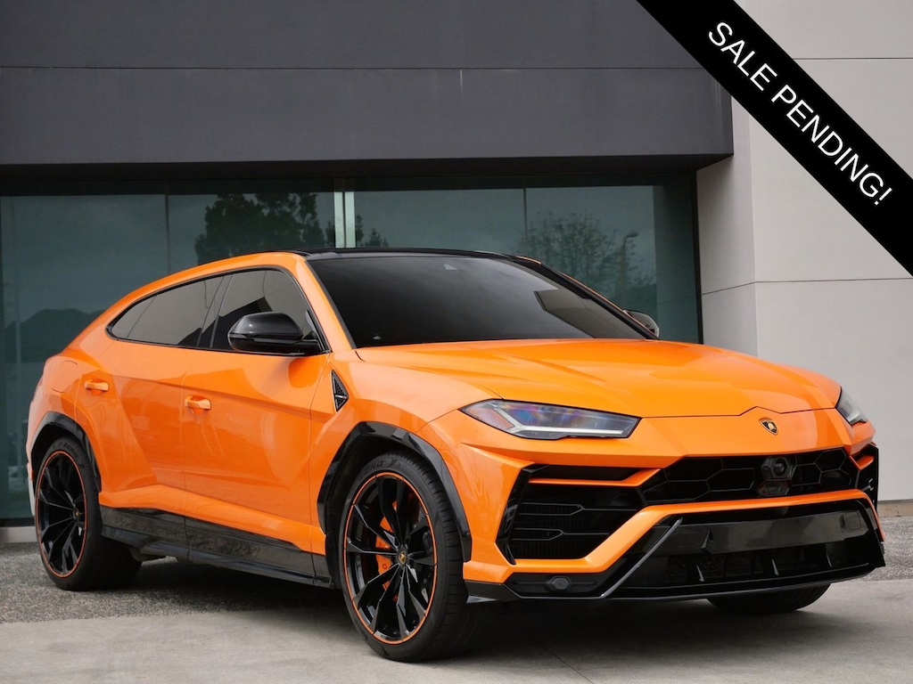 Certified 2022 Lamborghini Urus Pearl Capsule SUV