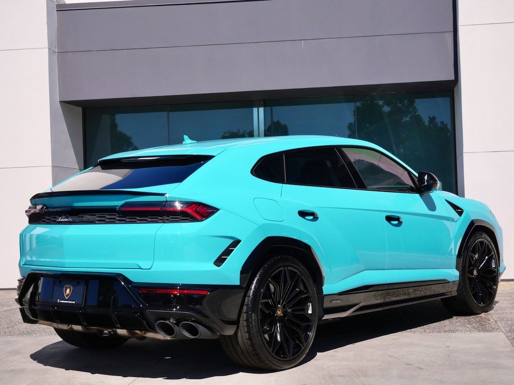New 2025 Lamborghini Urus SE SUV