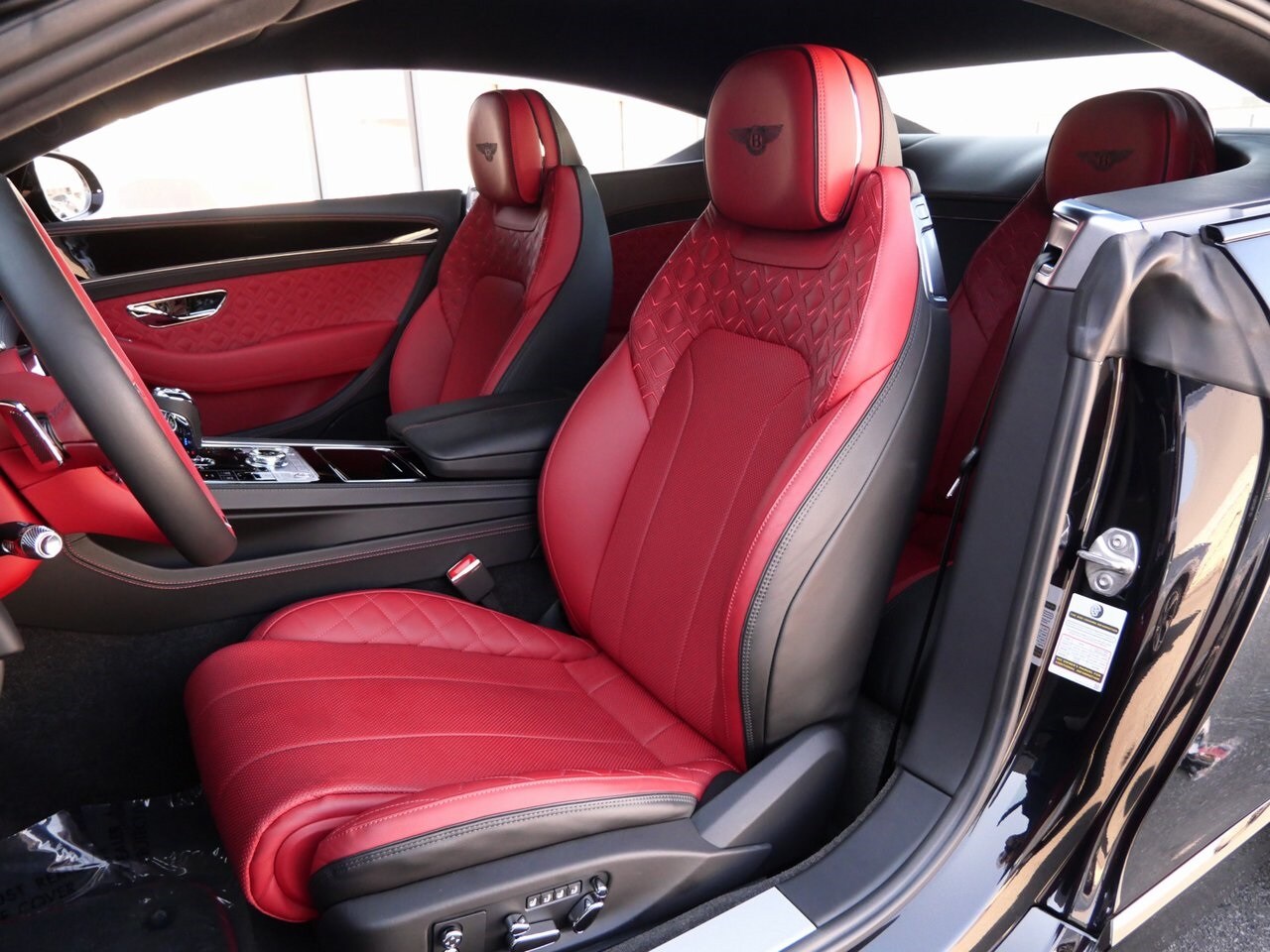 2023 Bentley Continental GT Speed photo 2
