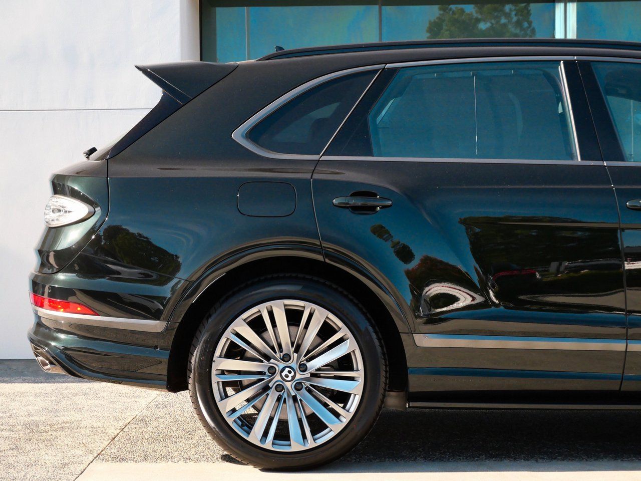 2026 Bentley Bentayga Speed - Photo 9