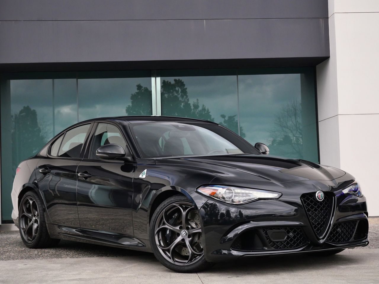 2019 Alfa Romeo Giulia Quadrifoglio