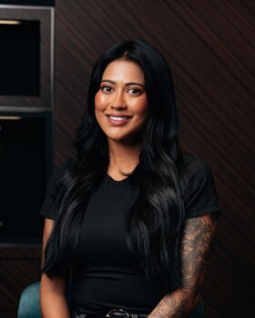 Staff member Tara Roberts from ID_4bafc8