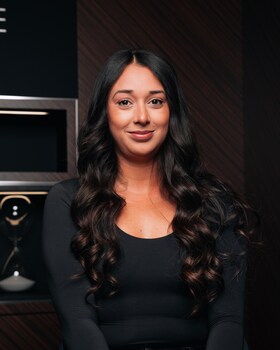 Staff member Jaqui Michel from ID_4bafc8