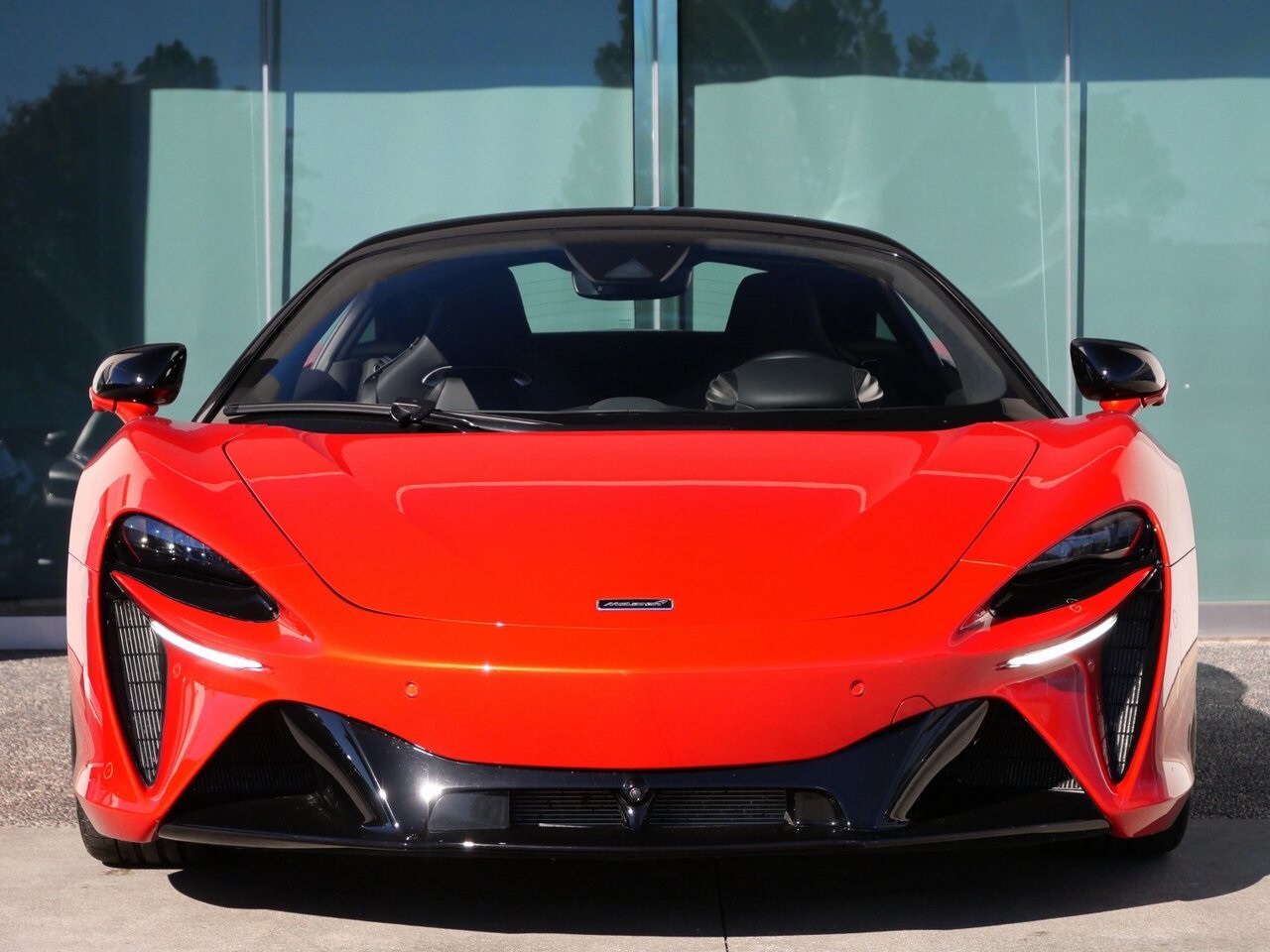 2024 Mclaren ARTURA photo 2