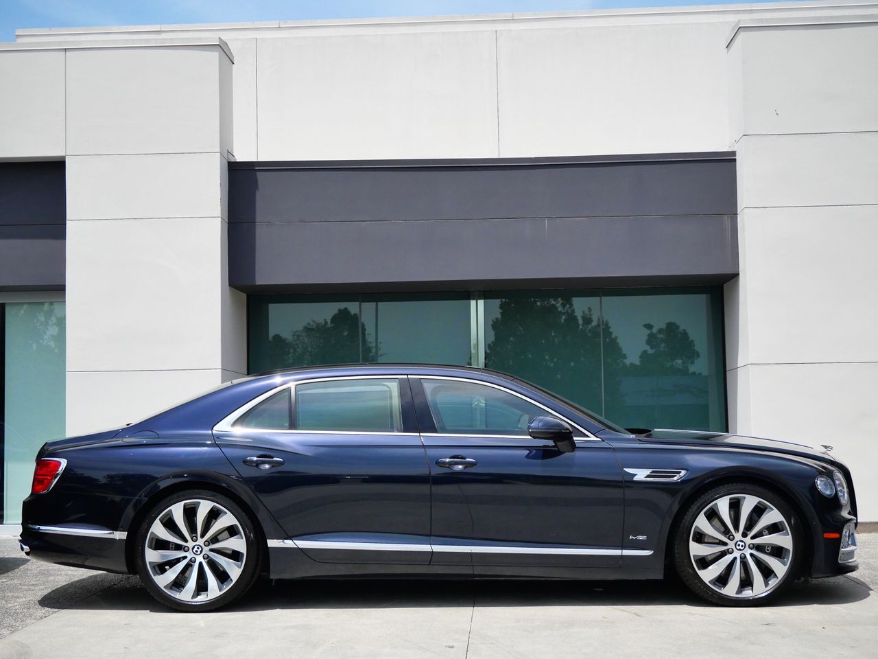2020 Bentley Flying Spur W12 photo 4