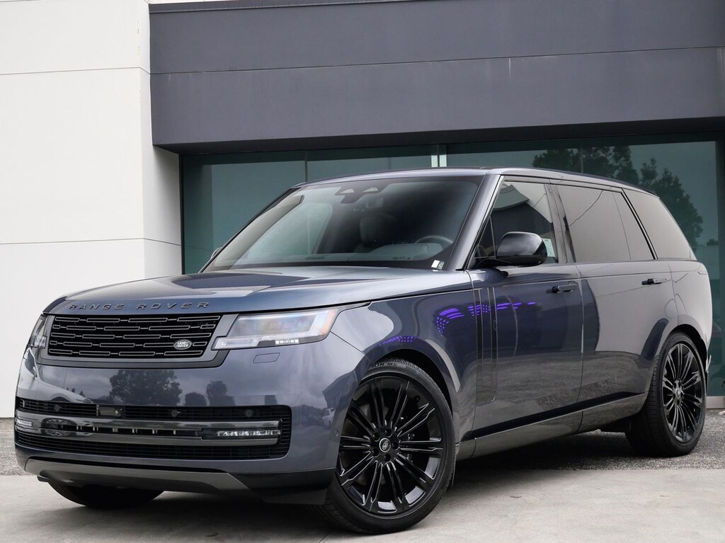 Used 2025 Land Rover Range Rover SE SUV