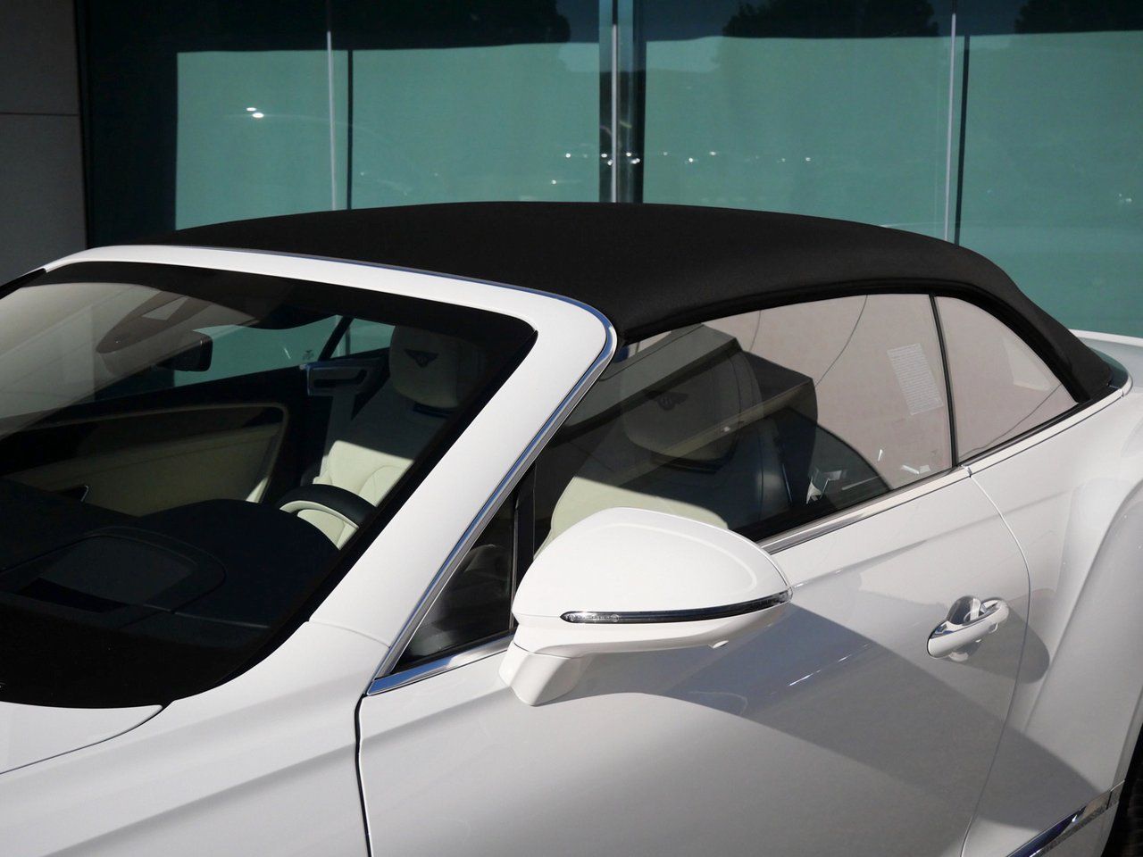 2026 Bentley Continental GTC Base - Photo 7