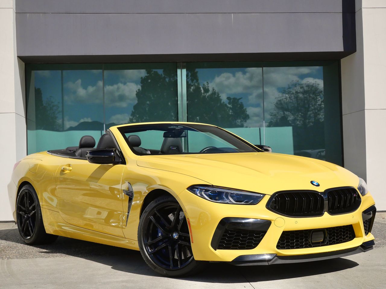 2020 BMW M8 Competition's photo