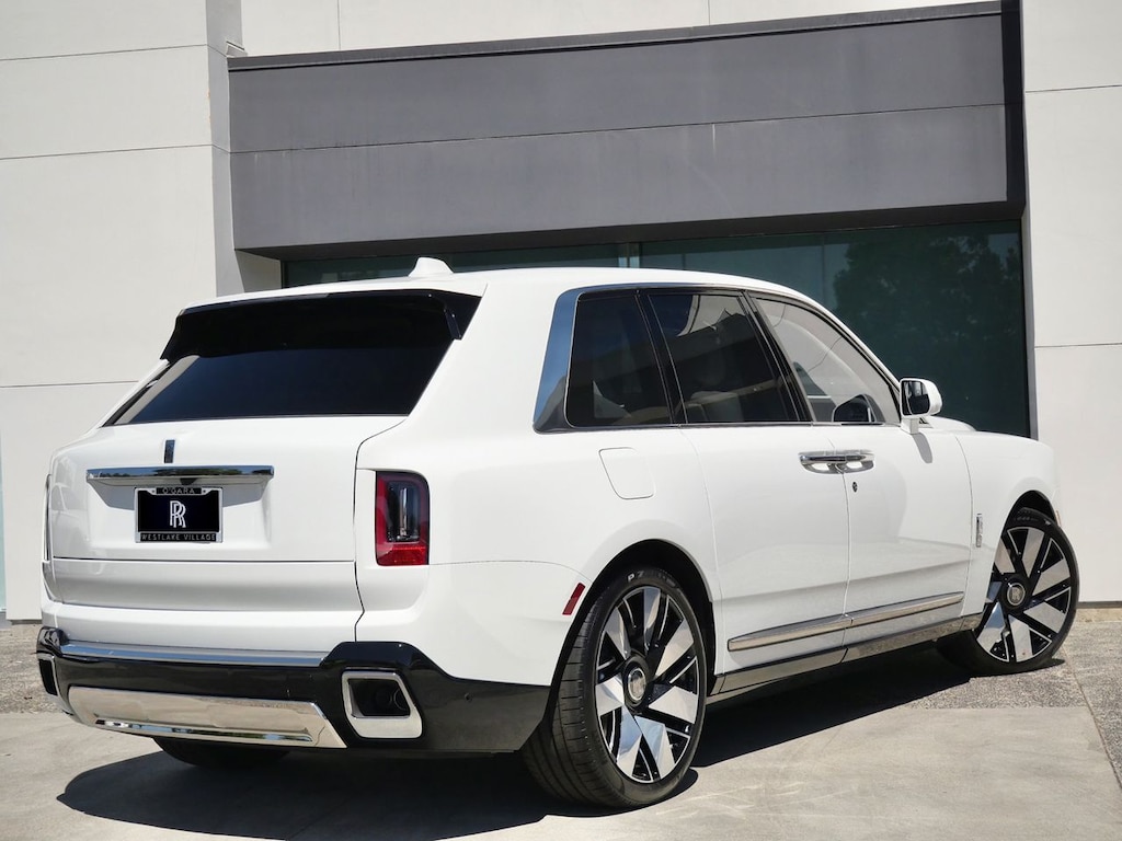 New 2027 Rolls-Royce Cullinan SUV