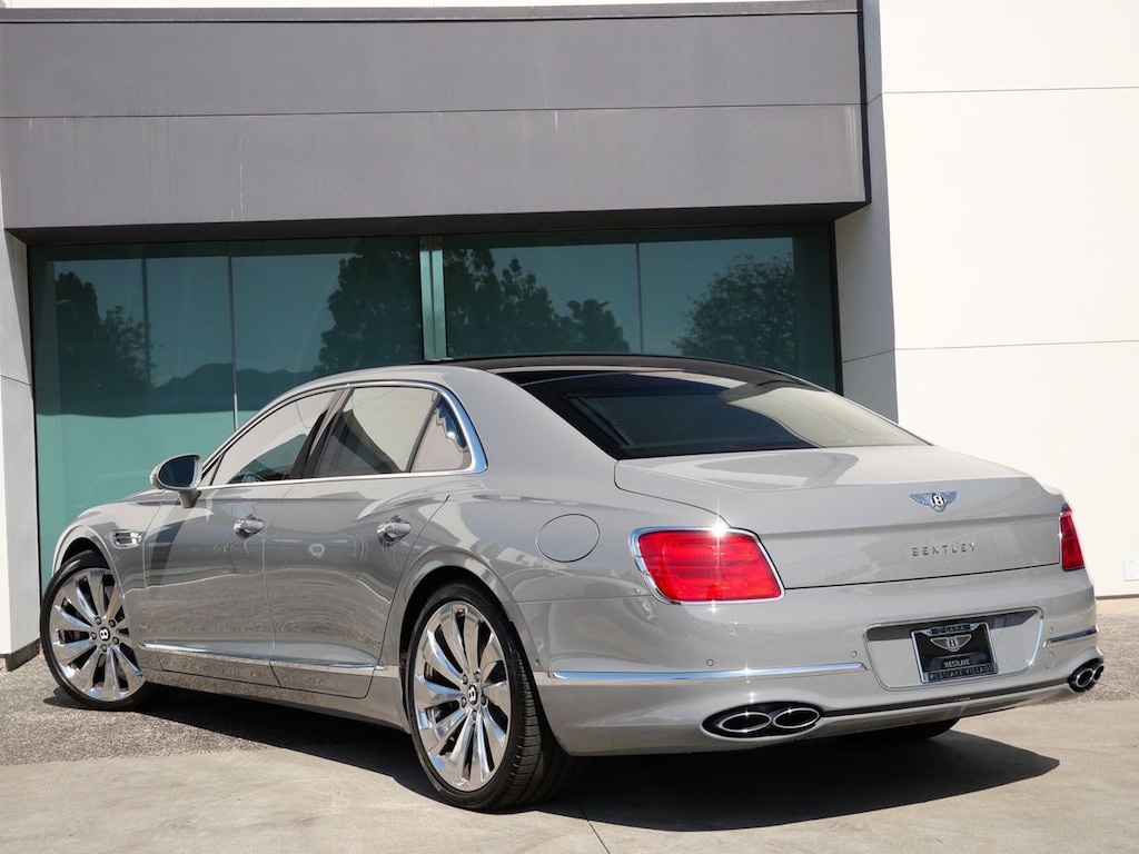 Certified 2022 Bentley Flying Spur Hybrid Sedan