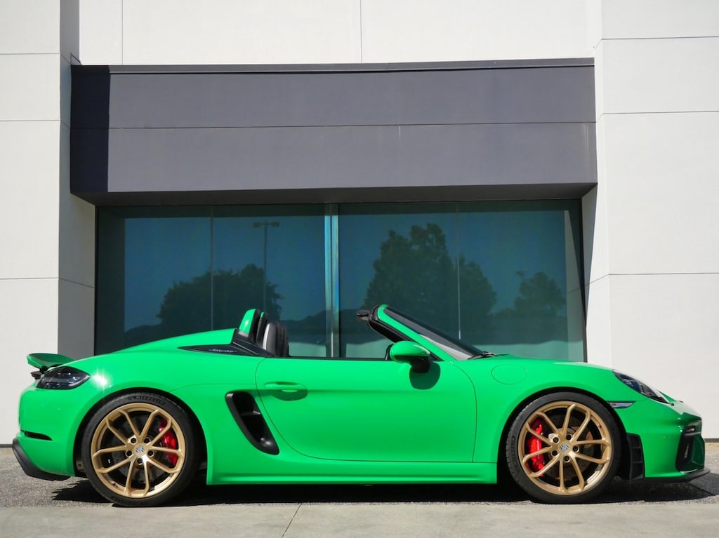 Used 2023 Porsche 718 Spyder  Convertible