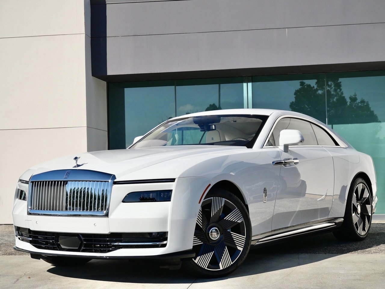 2026 Rolls-Royce Spectre Base