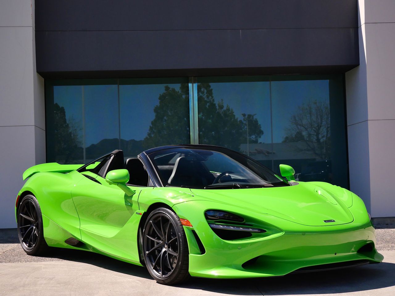 2026 McLaren 750S 4.0 V8 Spider's photo