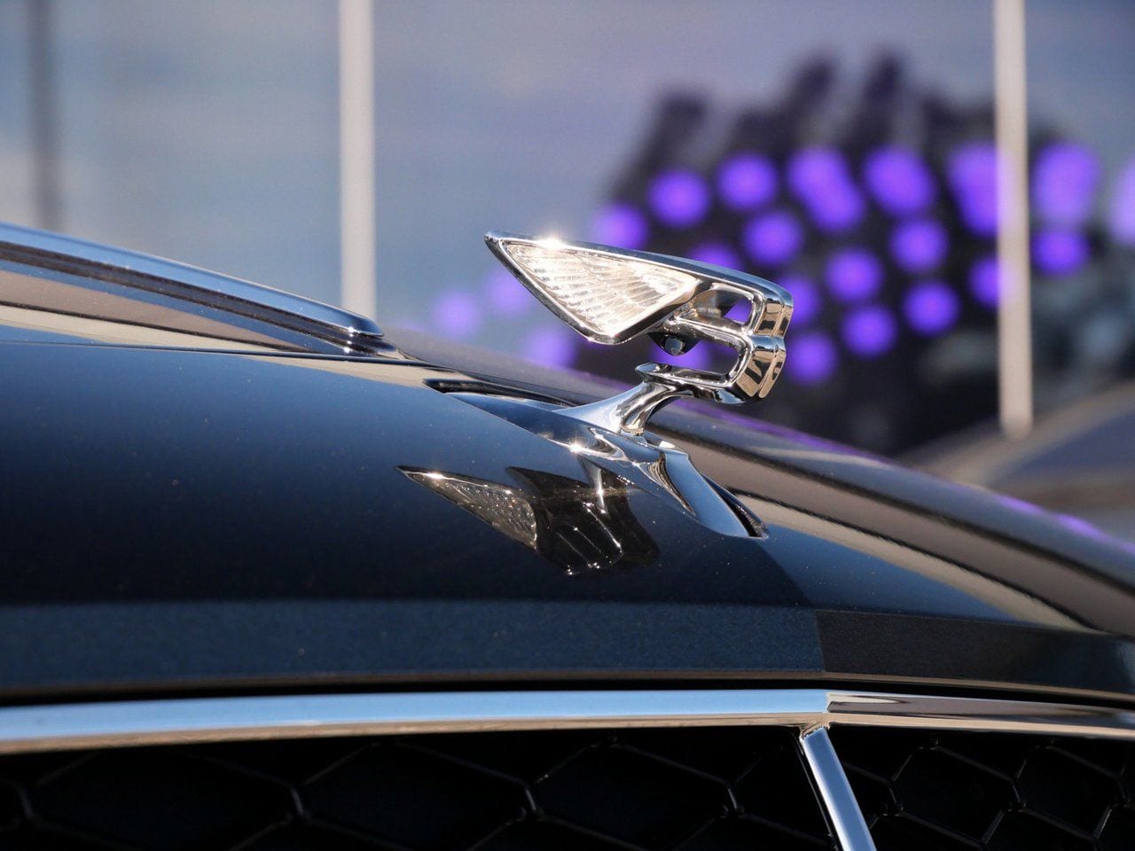 2026 Bentley Flying Spur - Photo 8
