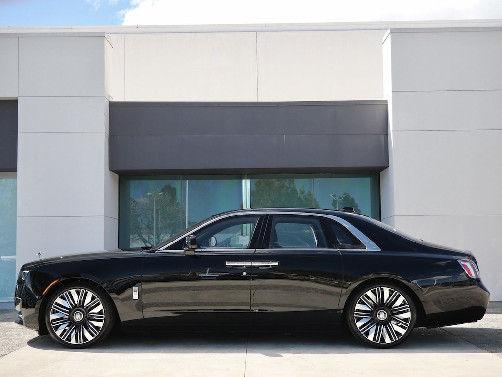 New 2026 Rolls-Royce Ghost Sedan