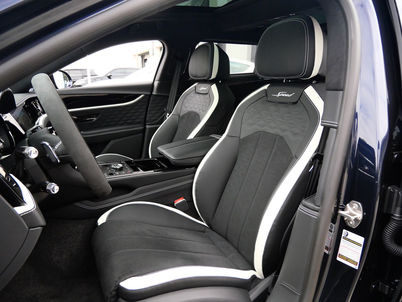 2025 Bentley Flying Spur Speed - Photo 21