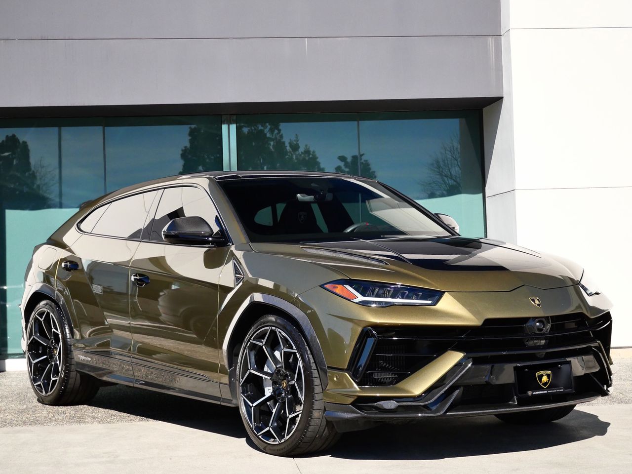 2024 Lamborghini Urus SUV 