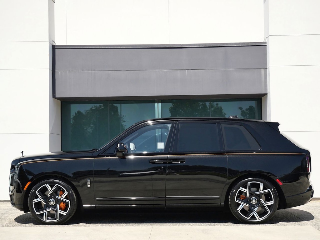 New 2027 Rolls-Royce Black Badge Cullinan SUV